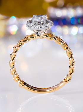 莫桑石群镶满钻锁链戒指