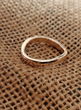 青岛饰品戒指朋克风质感新潮流时尚简洁波浪形不规则个性简约指环