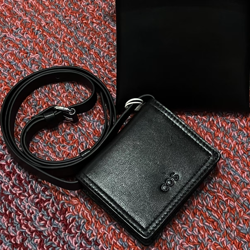 cos2025春夏新款牛皮小方包女小众迷你单肩斜挎零钱包卡包耳机包,淘宝优惠券,粉丝福利购,淘宝优惠卷