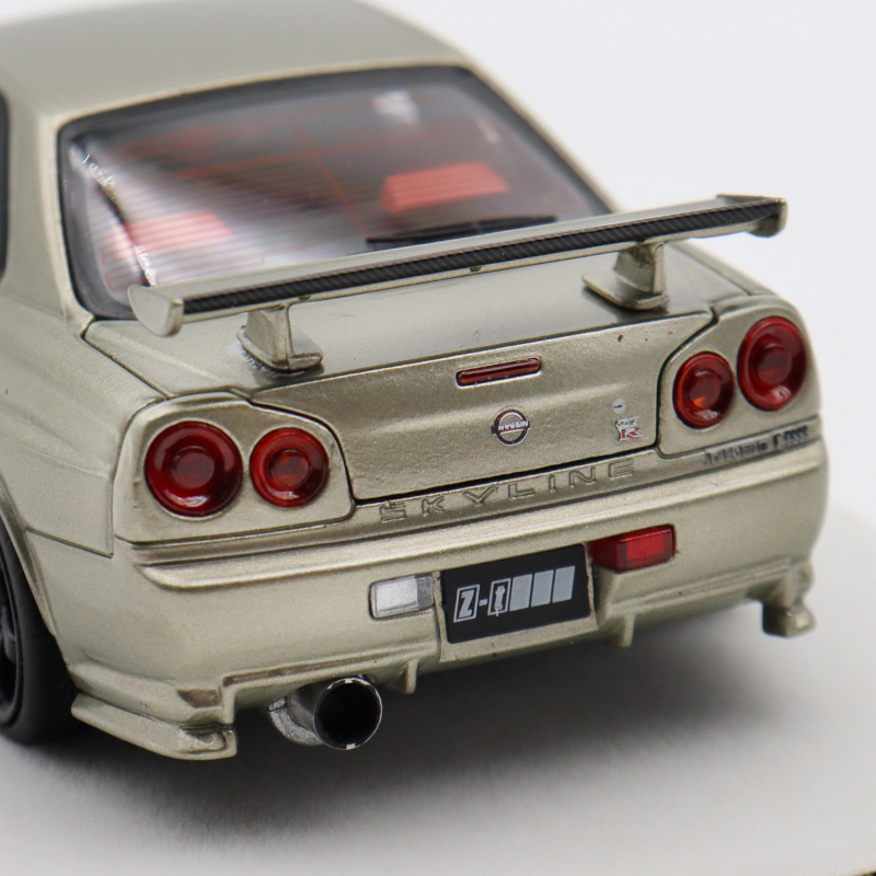 限量日产尼桑GTR R34 Z-Tune PGM 1:43仿真合金全开汽车模型摆件-图2