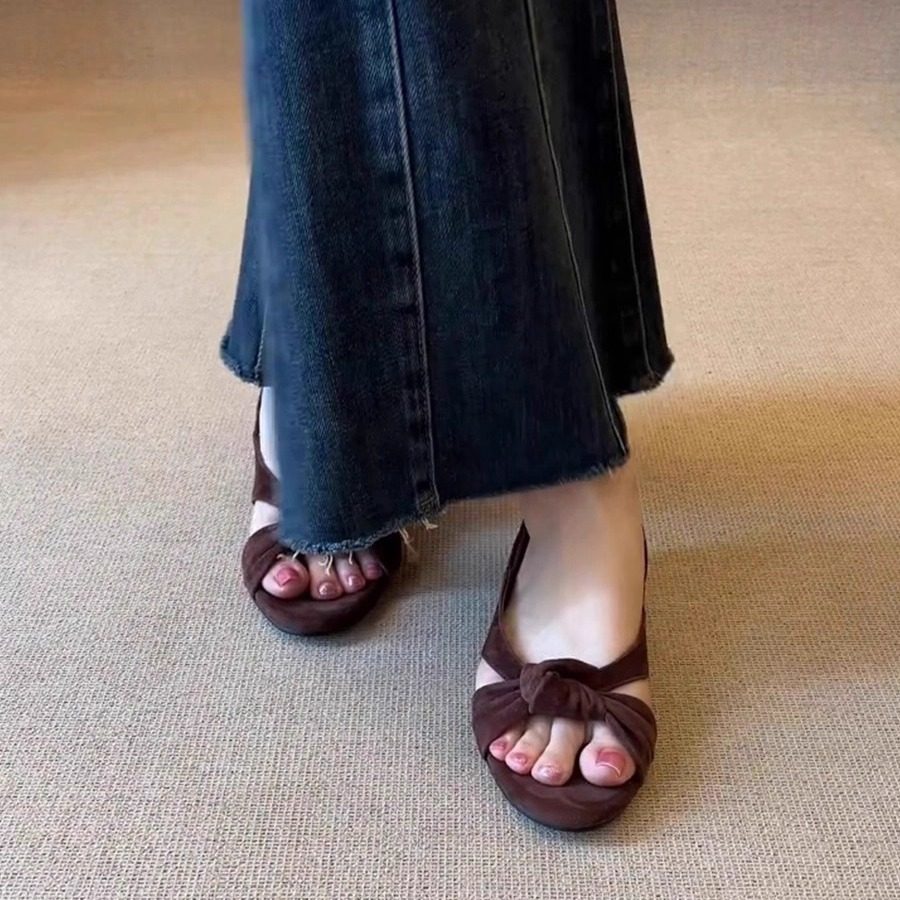 大码女鞋41一43胖脚宽肥法式复古露趾罗马凉鞋女舒适低跟百搭凉鞋,淘宝优惠券,粉丝福利购,淘宝优惠卷