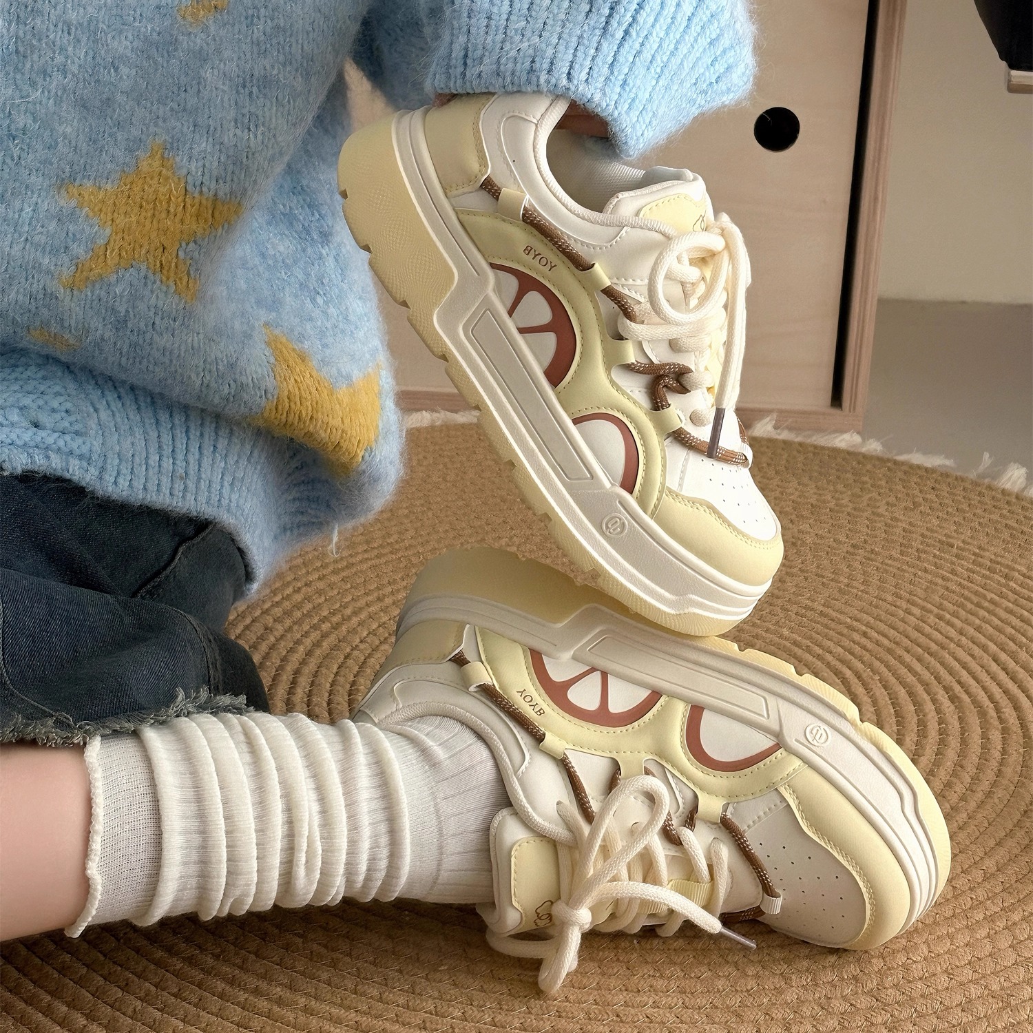 荔枝公园百搭板鞋板鞋女款2025新款爆款春秋厚底小白鞋学生面包鞋 - 图1