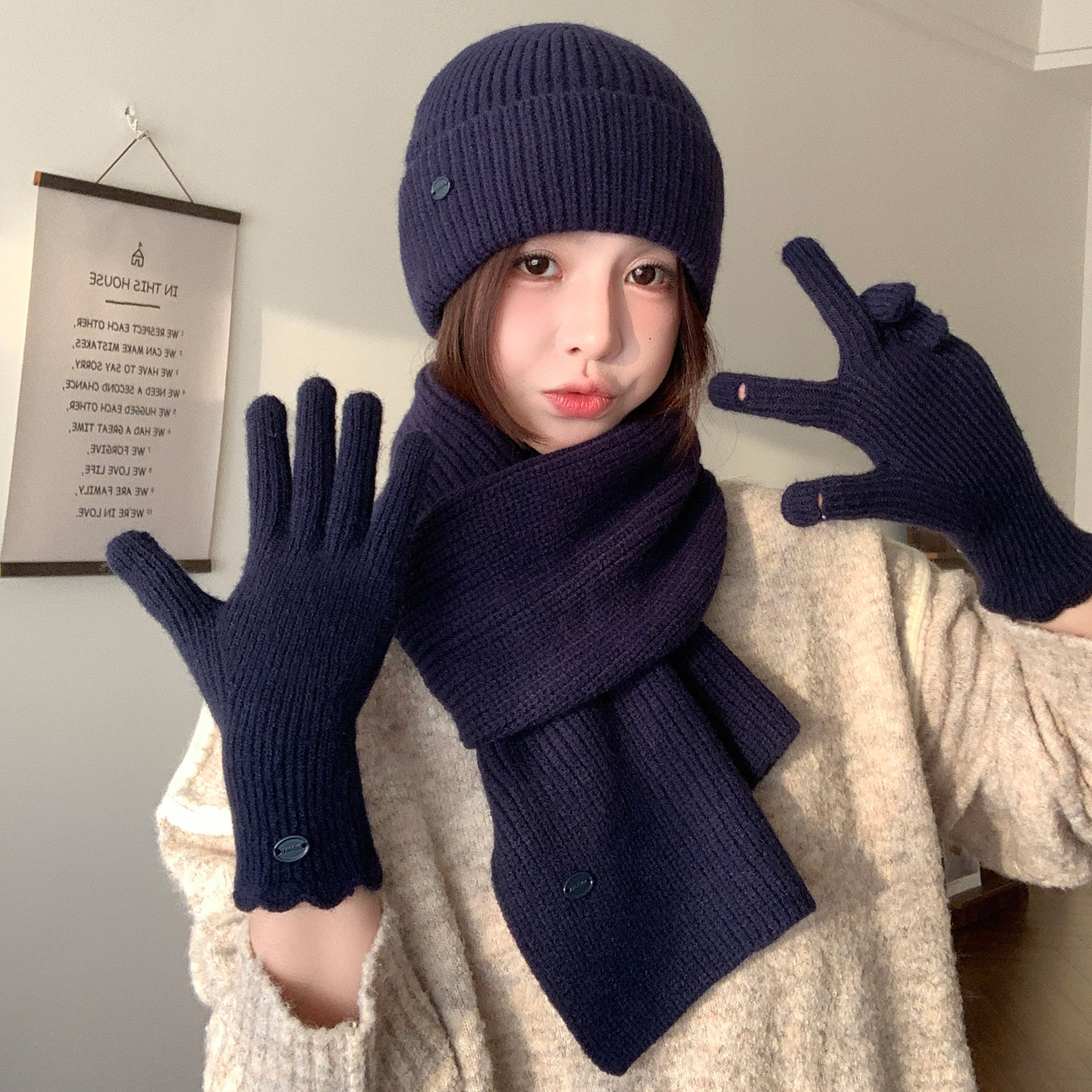 黄色围巾女款2025新款冬季韩版针织毛线帽子手套二三件套保暖围脖,淘宝优惠券,粉丝福利购,淘宝优惠卷