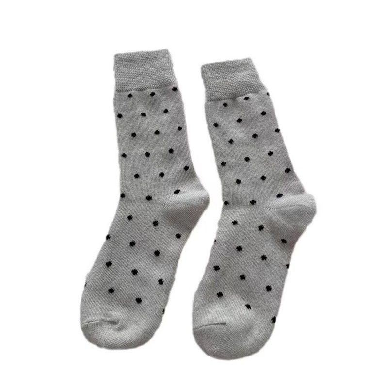 袜子女款秋冬中筒袜灰色条纹可爱小熊袜羊毛日系ins潮款女生长袜,淘宝优惠券,粉丝福利购,淘宝优惠卷