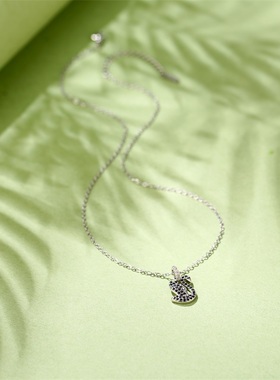 黑色天鹅项链送女生情人节礼物