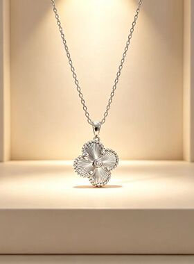 幸运四叶草项链女白贝红玛瑙镀18K锁骨链轻奢百搭送女友生日礼物