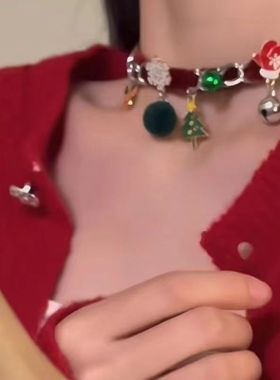 圣诞树吊坠毛绒项圈女秋冬项链颈链圣诞节新年氛围感配饰