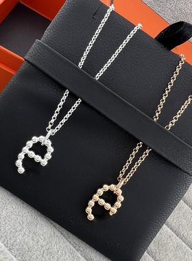 高版本新款光面猪鼻子项链跨境简约设计感TO扣日字送女友玫瑰金