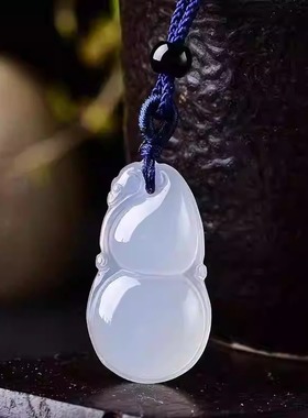 高冰种白玉髓玉石吊坠项链招财