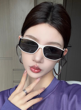 欧美复古猫眼高级感墨镜女方圆脸曲面潮2025新款防紫外线太阳眼镜