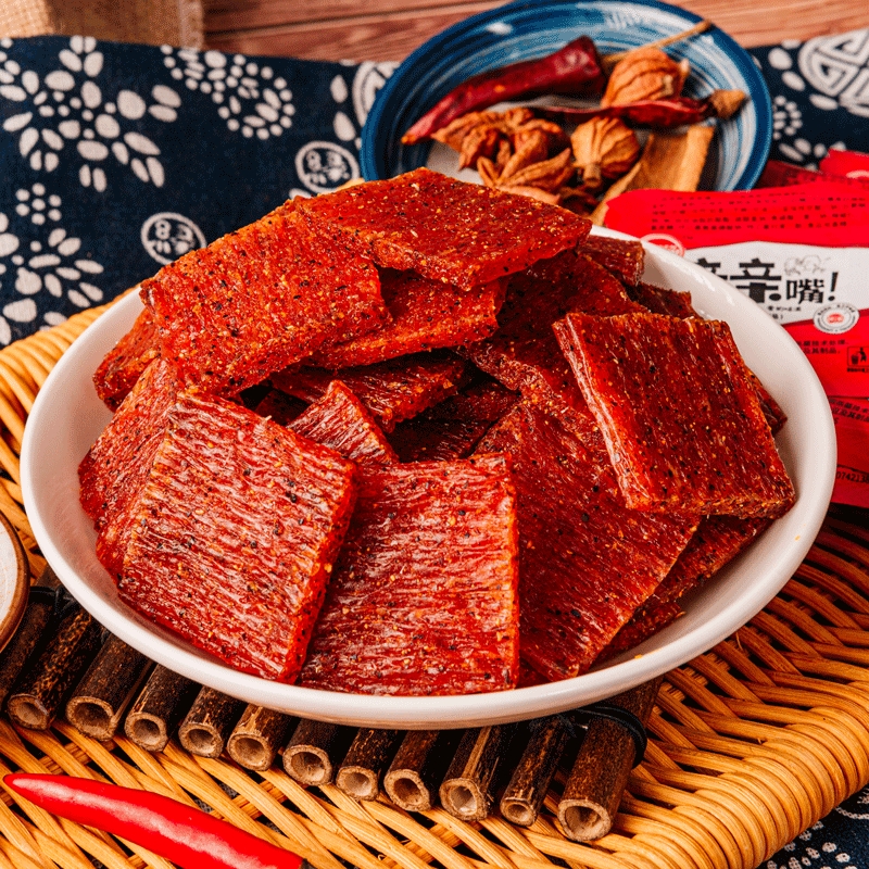 佳亲嘴麻辣条零食100片辣条怀旧食品麻辣条大礼包辣片素肉亲亲