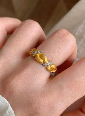 法式金色拉丝麻花辫戒指小众设计轻奢高级感时尚百搭微镶锆石指环