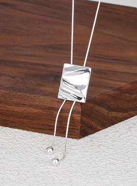 s925纯银褶皱不规则方牌项链长款女高级设计感小众个性秋冬毛衣链