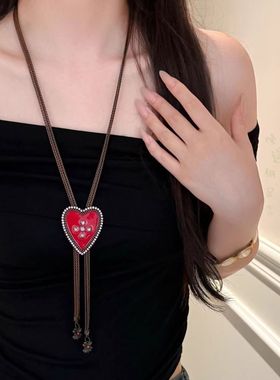 复古做旧爱心编织长款项链女小众高级感毛衣链日常百搭挂脖配饰品