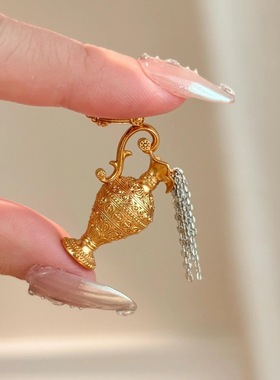 925法式轻奢复古老钱风神灯酒壶流苏项链立体个性设计感时尚颈链