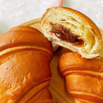 冠达巧克力牛角包面包整箱手撕夹心面包糕点营养早餐零食休闲食品