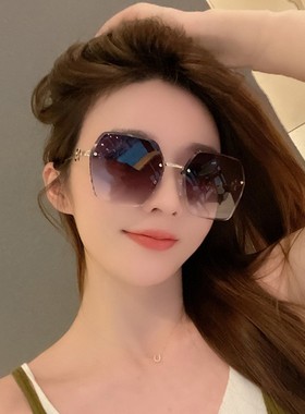 太阳镜女2026款防晒圆脸显瘦防紫外线墨镜女士眼镜高清无框遮阳