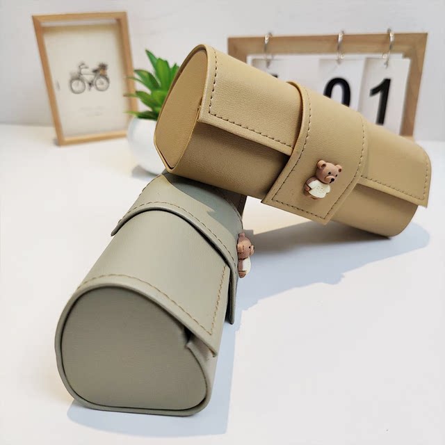 Cartoon anti-fall glasses box Large capacity anti-pressure myopia children's glasses iron box for women's sunglasses storage box for sunglasses box