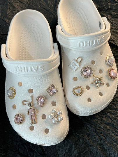 Metal Decorative Crocs Flowers | Over 31,000 additional purchases