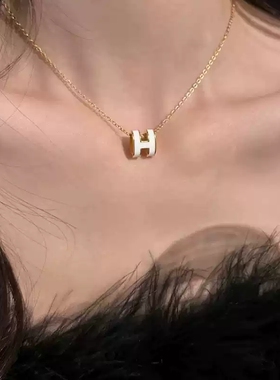 H项链女珐琅字母轻奢高级感时尚百搭mini吊坠锁骨链送女友礼物