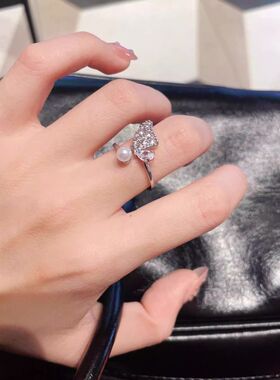 蝴蝶锆石珍珠戒指女轻奢高级感食指戒独特小众设计开口可调节指环