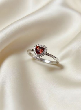 天然酒红色石榴石戒指清新设计感