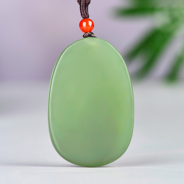 Send Xinjiang Hotan Calcite Jade South China Sea Guanyin Bodhisattva Jade Pendant Men's Guanyin Necklace Raw Stone Suet