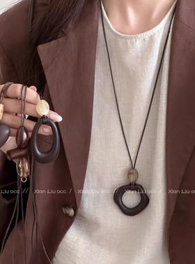 复古新中式吊坠项链女高级感轻奢小众长款毛衣链秋冬挂脖配饰爱心