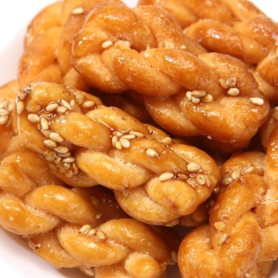 酥脆小麻花独立包装麻花饼干网红零食休闲食品美味小吃袋装批发