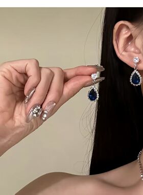 晚宴名流轻奢水滴吊坠项链小众设计感高级气质耳钉晚礼服套装锁骨