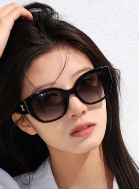 大框墨镜女时尚高级感黑色