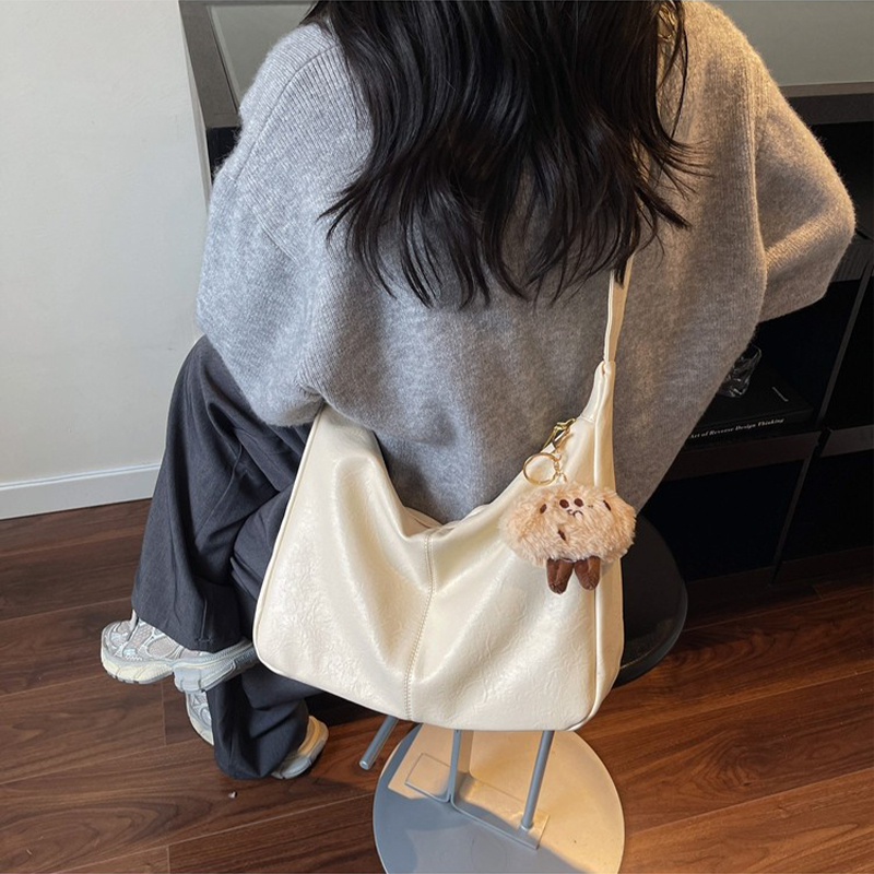 Ibrahimovic autumn and winter bag large capacity simple retro armpit bag women's 2025 new trendy commuting versatile