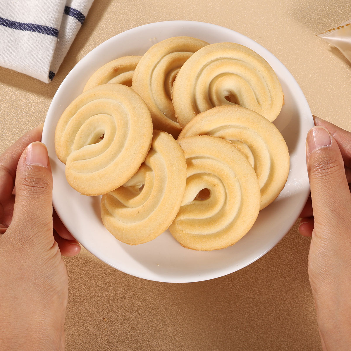 皇家曲奇饼干礼盒1000g1箱丹麦风味零食节日新年货伴手礼整箱批发