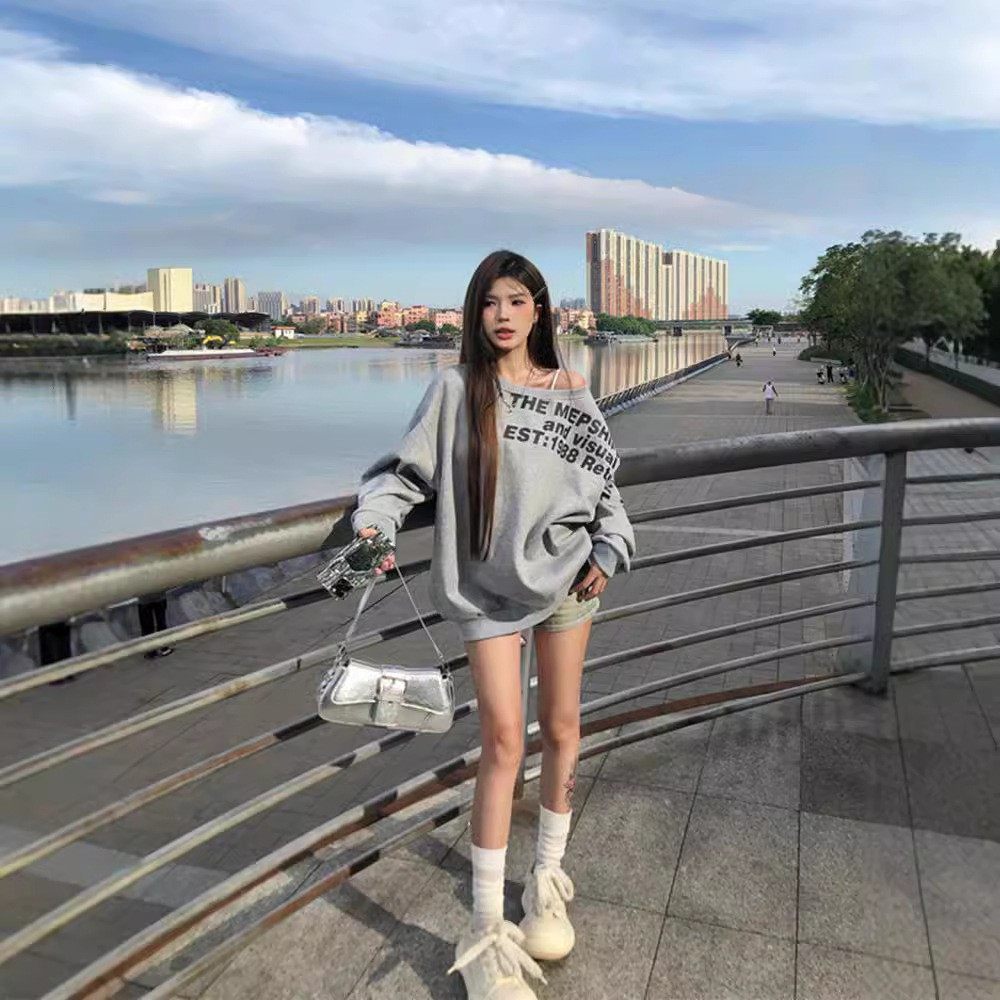 早秋美式辣妹字母长袖卫衣女套头T恤大码春季宽松休闲斜肩上衣潮,淘宝优惠券,粉丝福利购,淘宝优惠卷