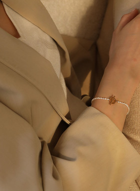 淡水珍珠复古小众设计ins女手串