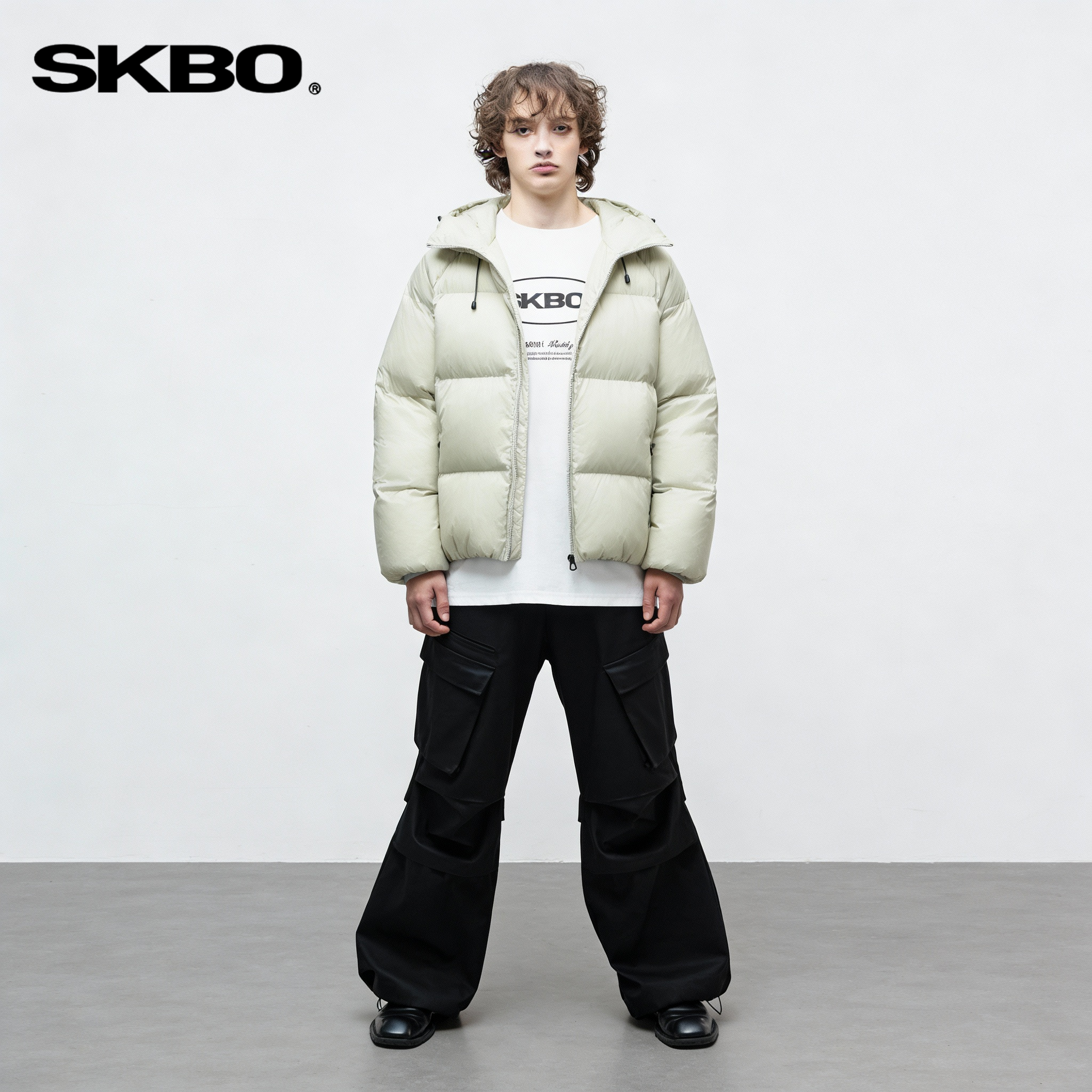 SKBO 羽绒服90绒冬季保暖潮流情侣外套连帽款防风防雪-MA252