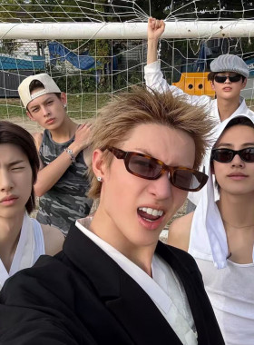 马丁同款玳瑁窄框男女太阳镜