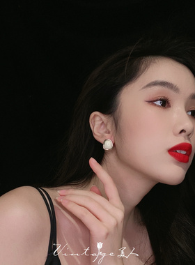 港风复古油画高级感小众优雅女