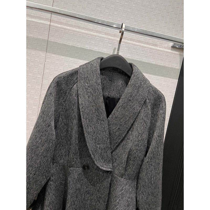 修身显瘦拼接设计青果领荷叶下摆收腰毛呢外套,淘宝优惠券,粉丝福利购,淘宝优惠卷