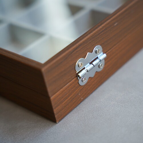 24格胡桃木纹防尘带盖首饰收纳盒耳环耳饰串珠文玩胸针格子饰品盒 - 图2