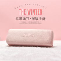 (Warm Hand Touch) velvet glasses box ins Teenage Girl Portable Anti-Pressure Retro Art Minima Sunglasses Eye box