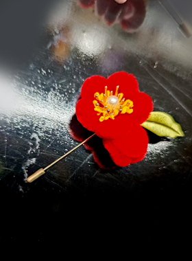 原创仿非遗梅花绒花胸针