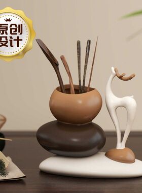 新中式笔筒摆件石来运转小鹿艺术感办公室工位实用装饰品创意笔架