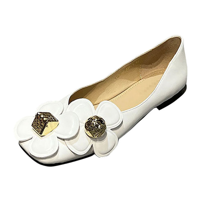 巨软真皮平底瓢鞋方头小皮鞋花朵浅口单鞋女百搭软底奶奶鞋豆豆鞋