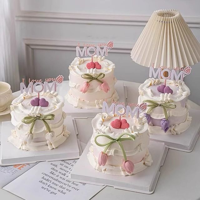 2025我爱mom创意蛋糕装饰母亲节郁金香花苞丝带温柔系甜品摆件,淘宝优惠券,粉丝福利购,淘宝优惠卷