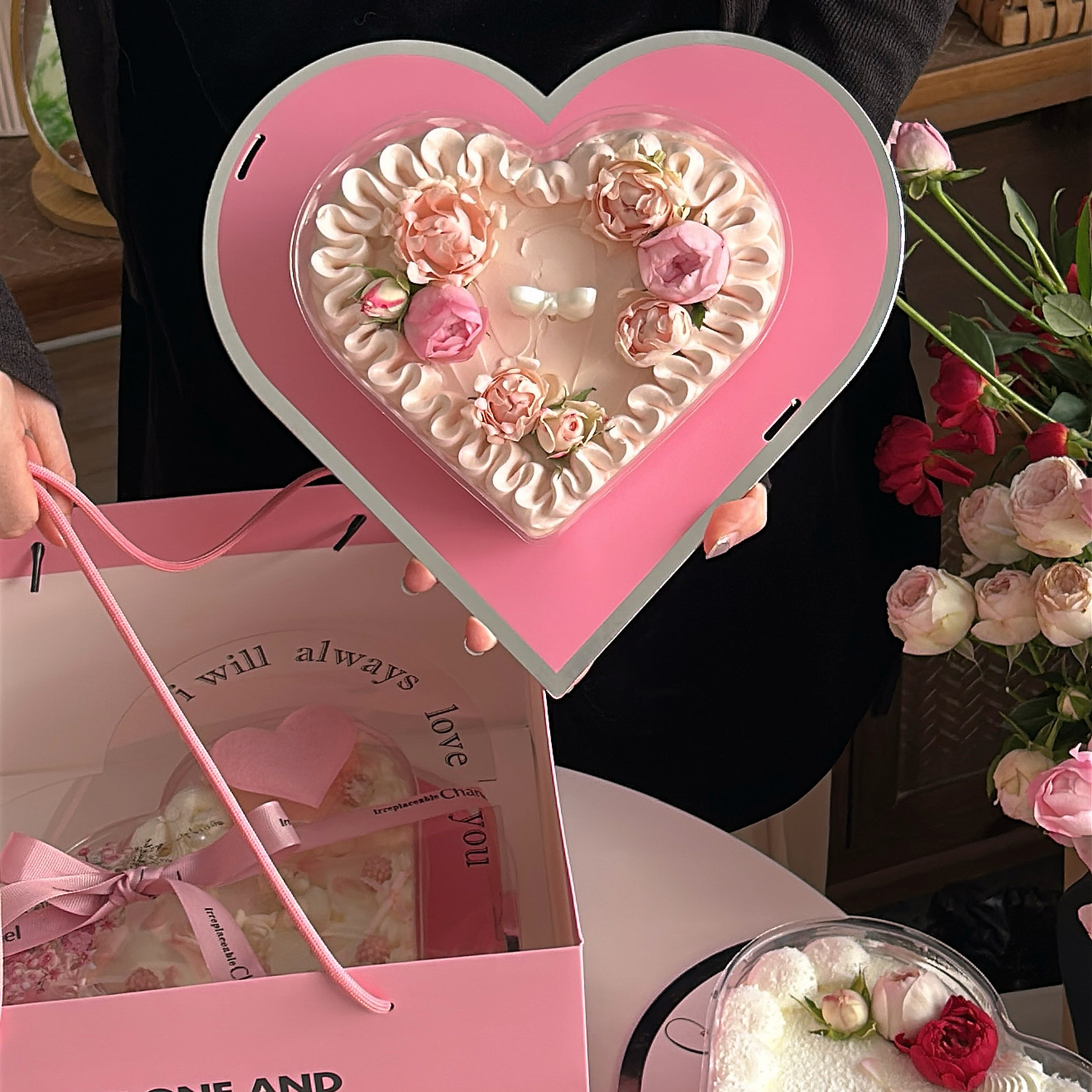 徐小包同款七夕情人节爱心蛋糕盒透明心形手提盒情侣告白礼盒甜品 - 图1