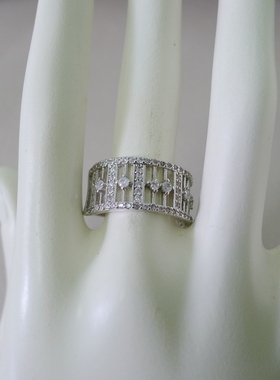 76C-29大号银色镂宽宽戒指