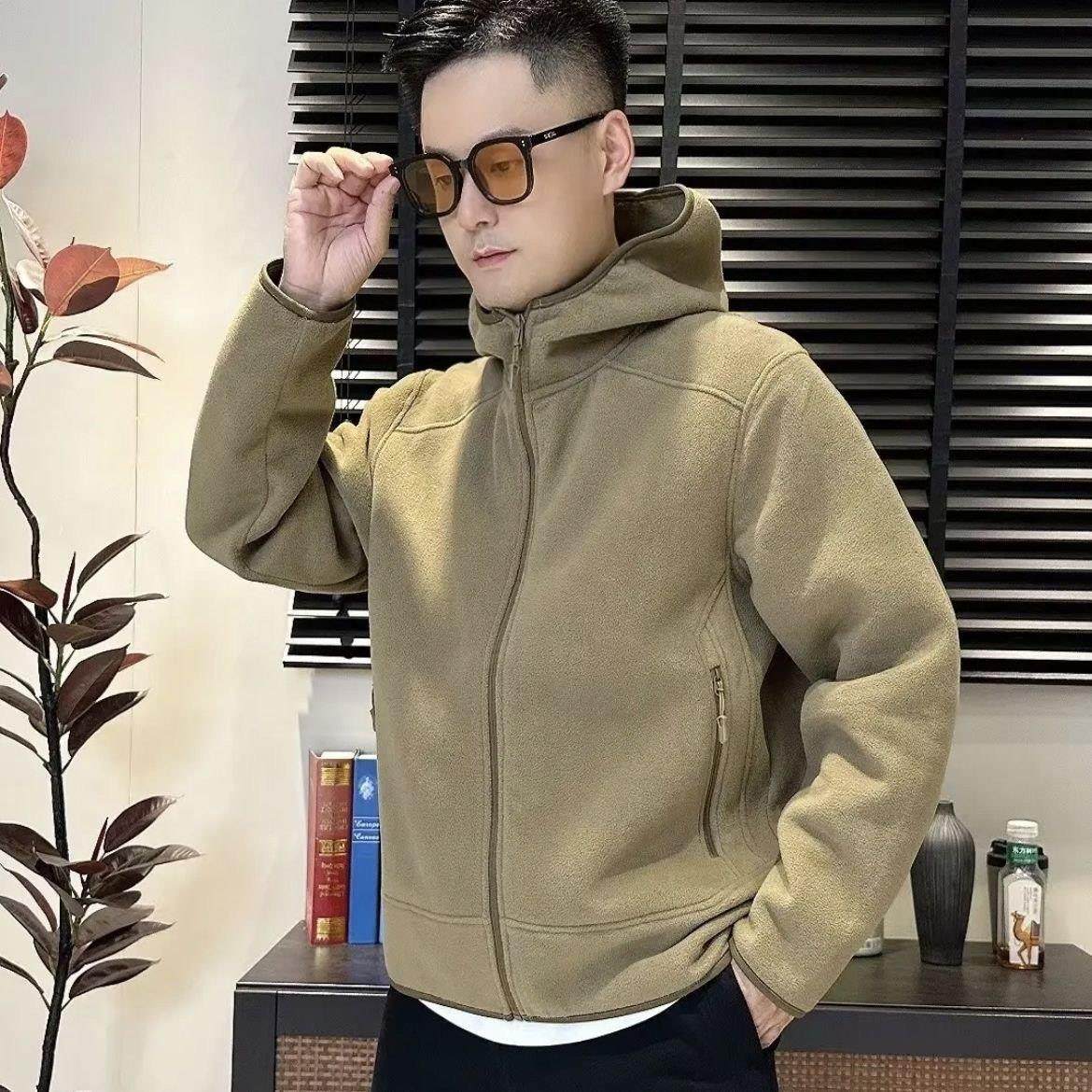 轻奢连帽双面摇粒绒外套男士夹克秋冬季新款保暖短款纯色百搭男装,淘宝优惠券,粉丝福利购,淘宝优惠卷