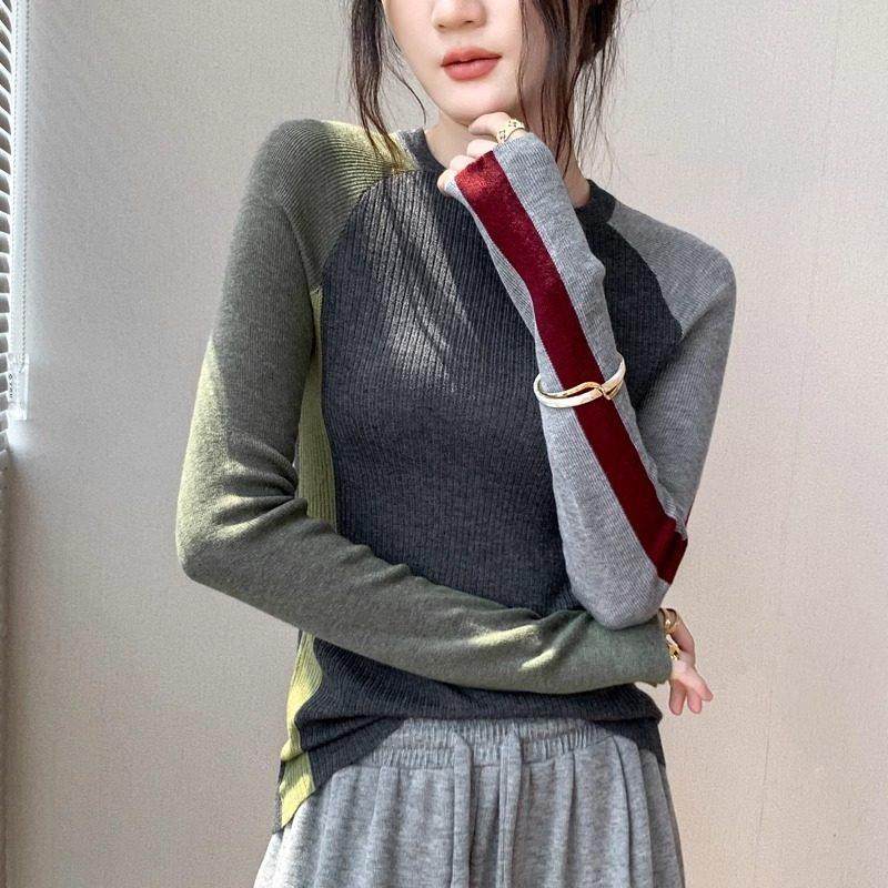 撞色拼接毛衣女秋冬修身复古设计感套头插肩内搭高级感针织打底衫,淘宝优惠券,粉丝福利购,淘宝优惠卷