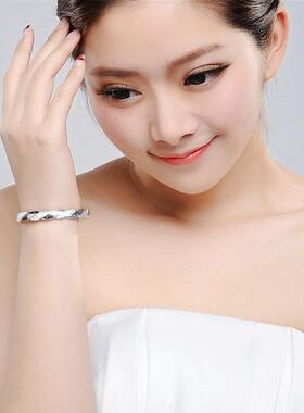 女小众设计不掉色爱手镯 磨沙雨女银手环 双线环闪沙爱交织银手饰